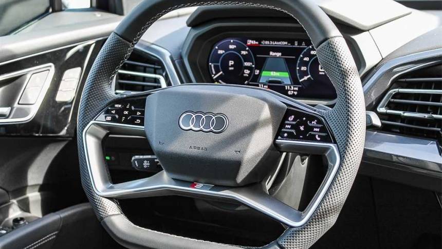 2025 Audi Q4 e-tron WA13UBFZ5SP025998