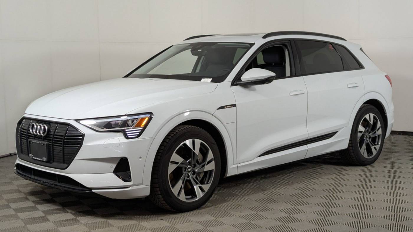 2022 Audi e-tron WA1AAAGE8NB045170