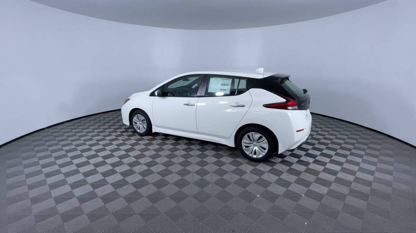 2025 Nissan LEAF 1N4AZ1BV3SC565925