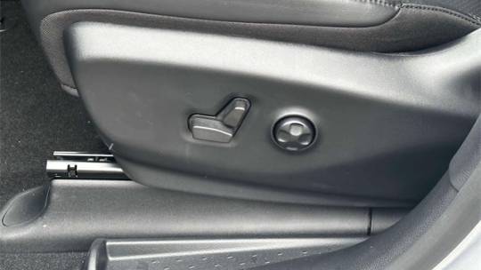 2023 Chrysler Pacifica 2C4RC1L71PR612057