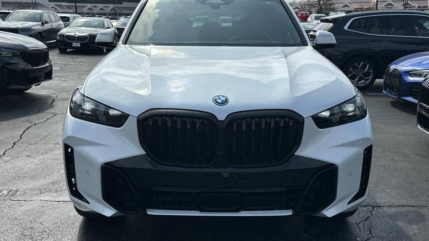 2025 BMW X5 5UX43EU08S9Z70546