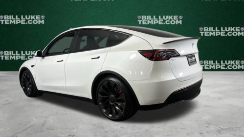 2022 Tesla Model Y 7SAYGDEF3NF403856