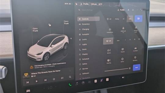 2022 Tesla Model Y 7SAYGDEE7NA009989