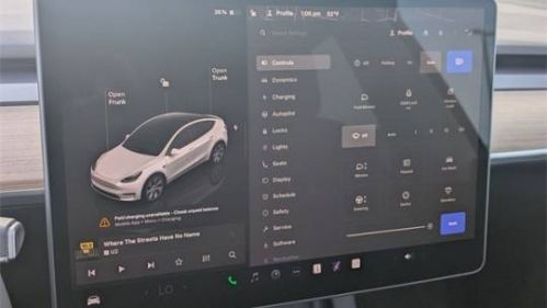 2022 Tesla Model Y 7SAYGDEE7NA009989