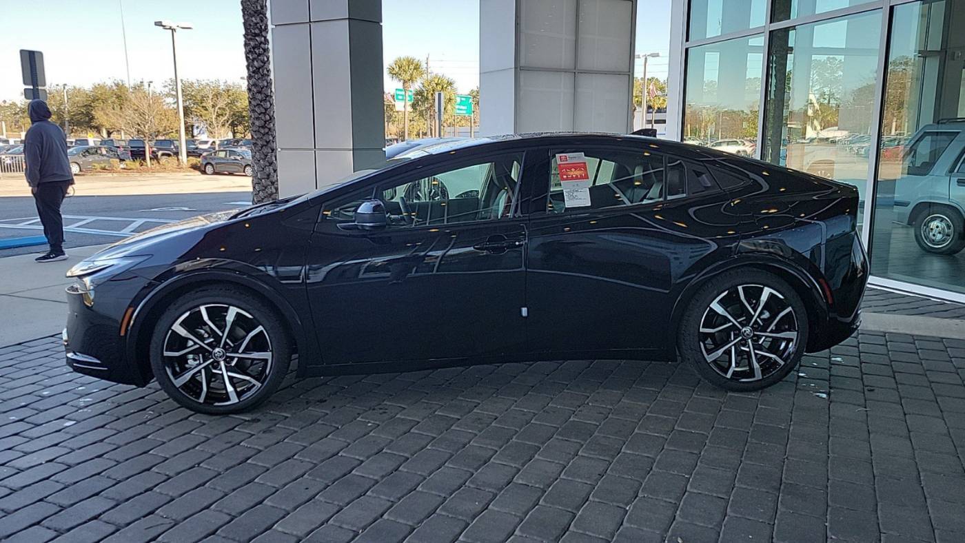 2024 Toyota Prius Prime JTDACACU6R3037064