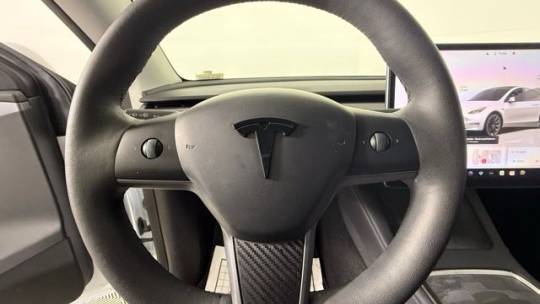 2023 Tesla Model Y 7SAYGDEE0PF672472