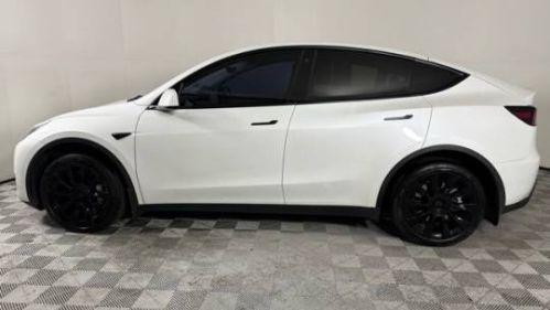 2023 Tesla Model Y 7SAYGDEE0PF672472