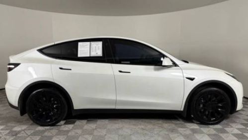 2023 Tesla Model Y 7SAYGDEE0PF672472