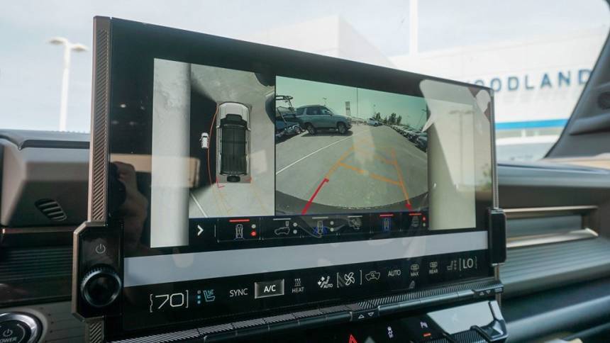 2024 GMC HUMMER EV SUV 1GKB0NDE8RU111658