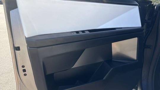 2024 Tesla Cybertruck - Images - 12