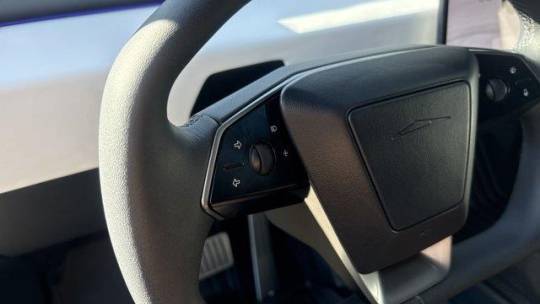 2024 Tesla Cybertruck - Images - 17