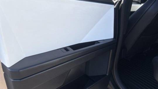 2024 Tesla Cybertruck - Images - 20