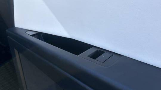 2024 Tesla Cybertruck - Images - 28
