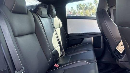 2024 Tesla Cybertruck - Images - 29