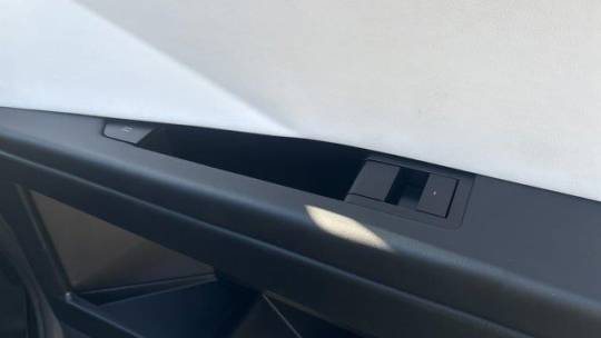 2024 Tesla Cybertruck - Images - 34