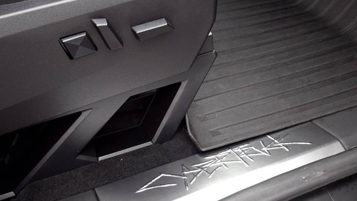 2024 Tesla Cybertruck - Images - 55