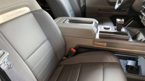 2025 GMC HUMMER EV SUV 1GKB0NDE2SU107837