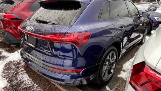 2022 Audi e-tron WA1AAAGE5NB031341