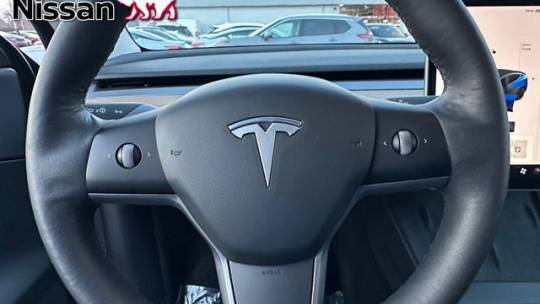 2021 Tesla Model Y 5YJYGDEE8MF181799