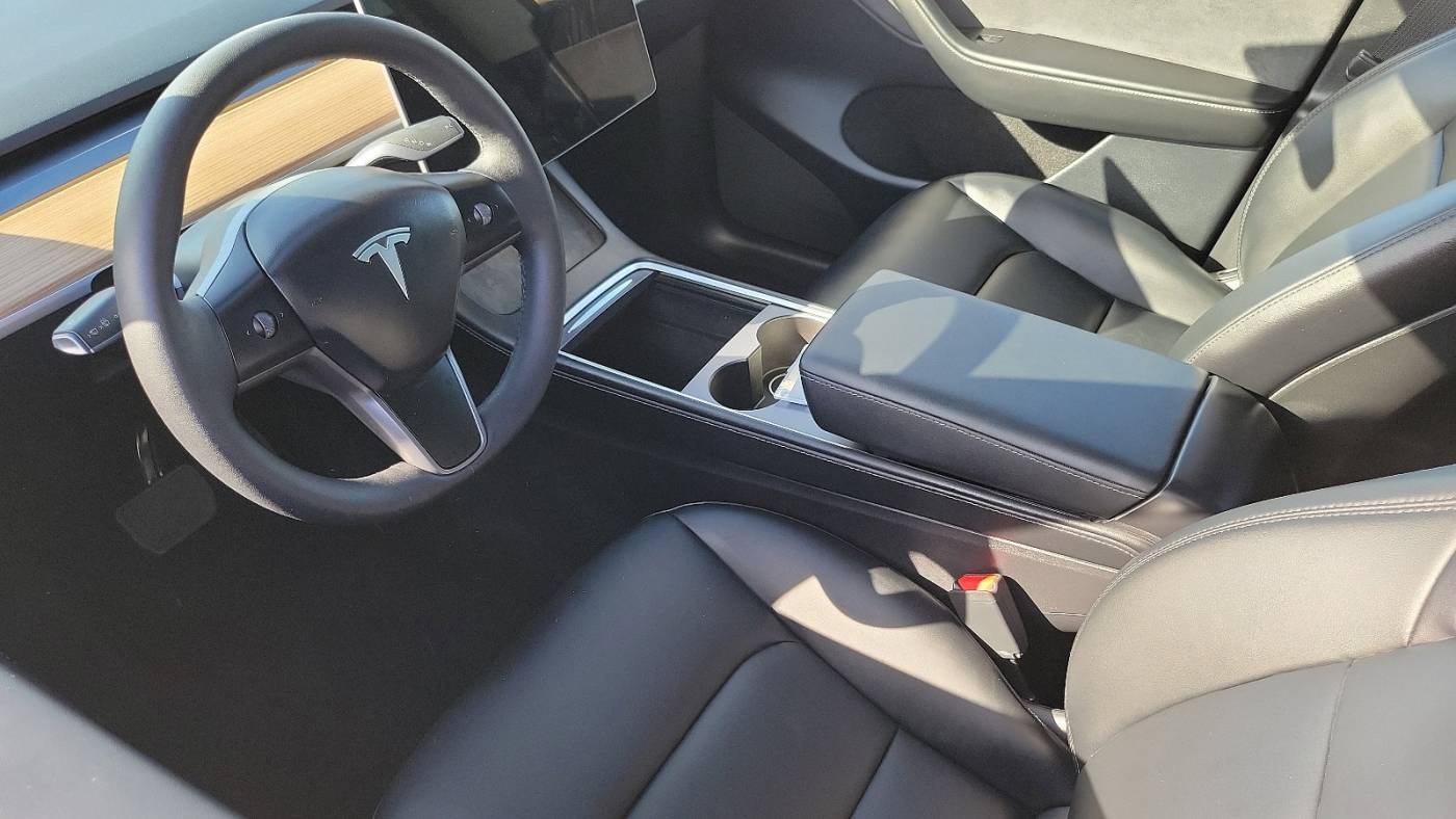 2023 Tesla Model Y 7SAYGDEE0PA201578