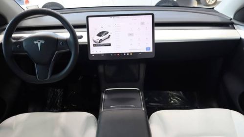 2022 Tesla Model Y 7SAYGDEE0NF542866