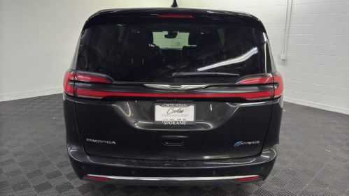 2024 Chrysler Pacifica 2C4RC1S76RR102890