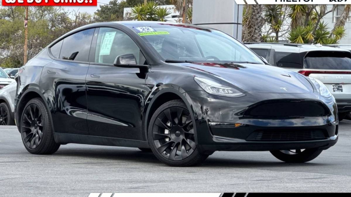 2022 Tesla Model Y 7SAYGAEE9NF344785