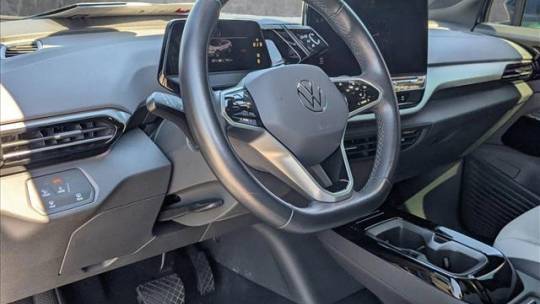 2022 Volkswagen ID.4 WVGKMPE22NP071324