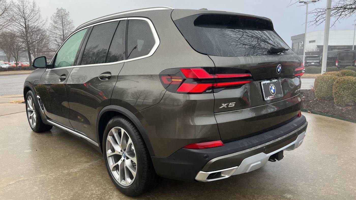 2025 BMW X5 5UX43EU08S9Z28295