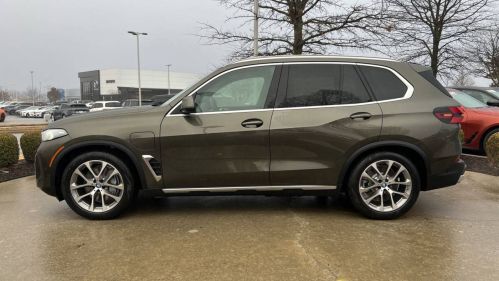 2025 BMW X5 5UX43EU08S9Z28295