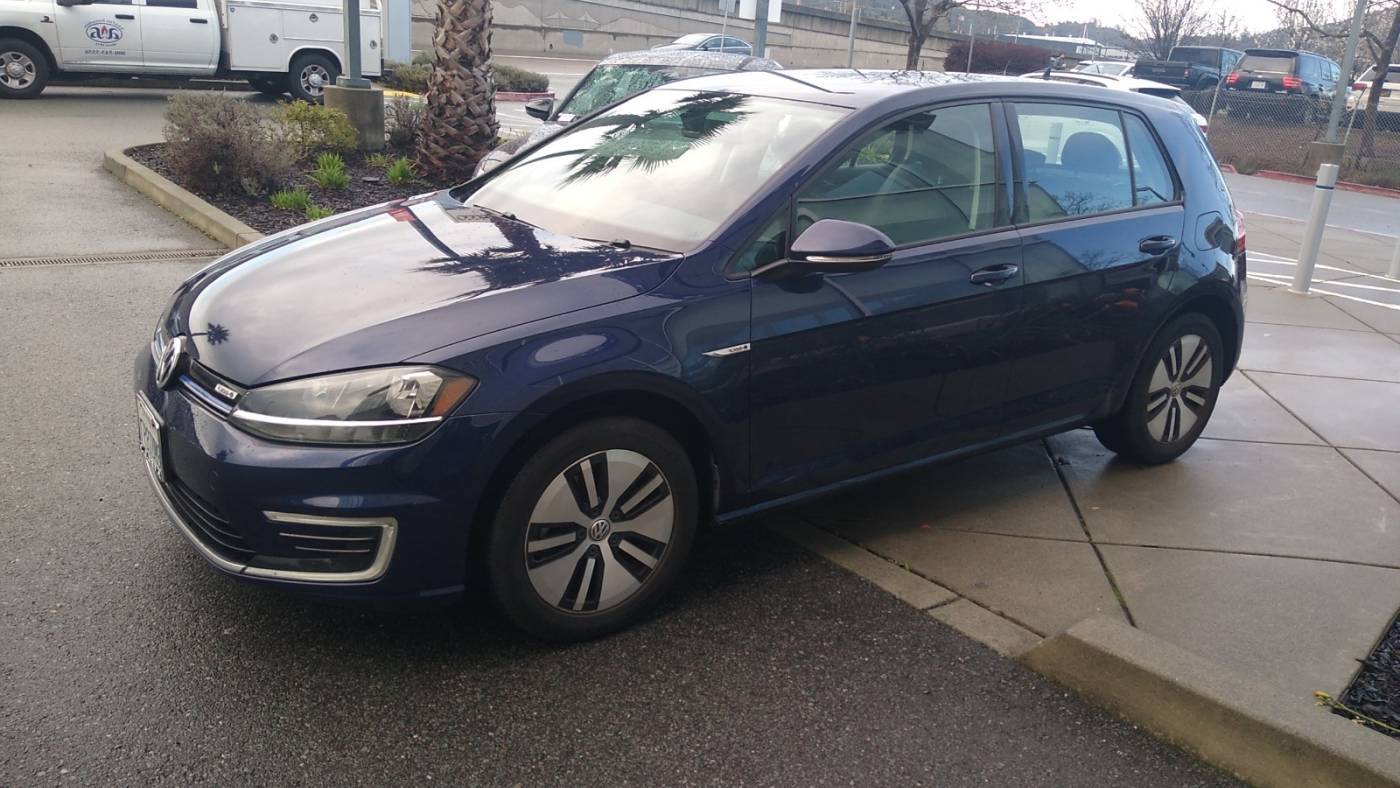 2019 Volkswagen e-Golf WVWKR7AU2KW912959