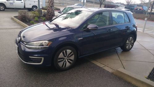 2019 Volkswagen e-Golf WVWKR7AU2KW912959