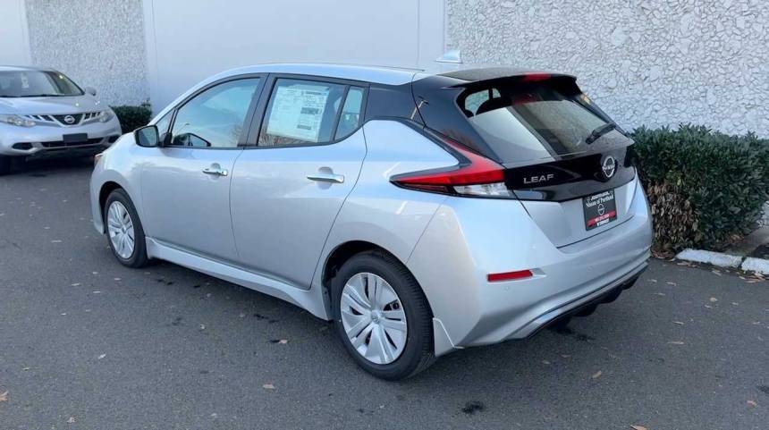 2025 Nissan LEAF 1N4AZ1BV3SC565570