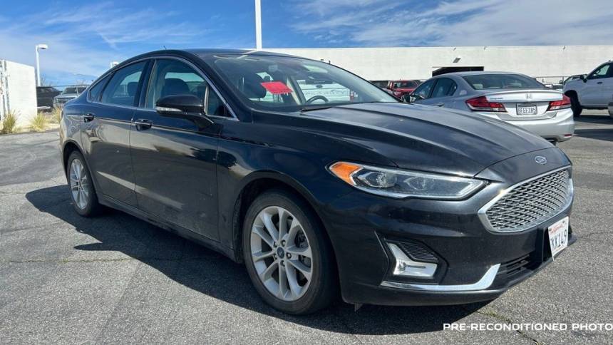 2019 Ford Fusion Energi 3FA6P0SU1KR201033