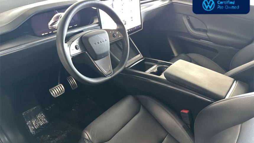 2024 Tesla Model X 7SAXCBE68RF441567