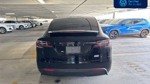 2024 Tesla Model X 7SAXCBE68RF441567