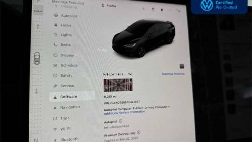 2024 Tesla Model X 7SAXCBE68RF441567