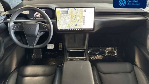 2024 Tesla Model X 7SAXCBE68RF441567