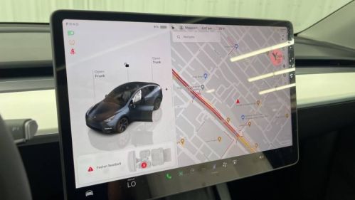 2024 Tesla Model Y 7SAYGAEE0RF125977