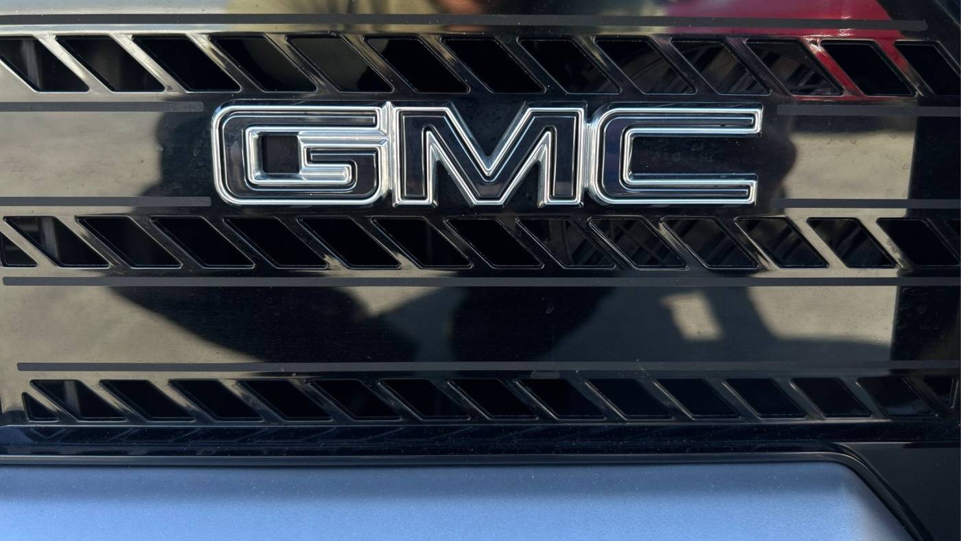 2024 GMC HUMMER EV SUV 1GKB0RDC0RU102085