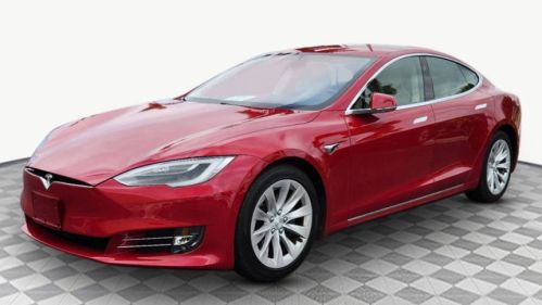 2017 Tesla Model S 5YJSA1E11HF187937