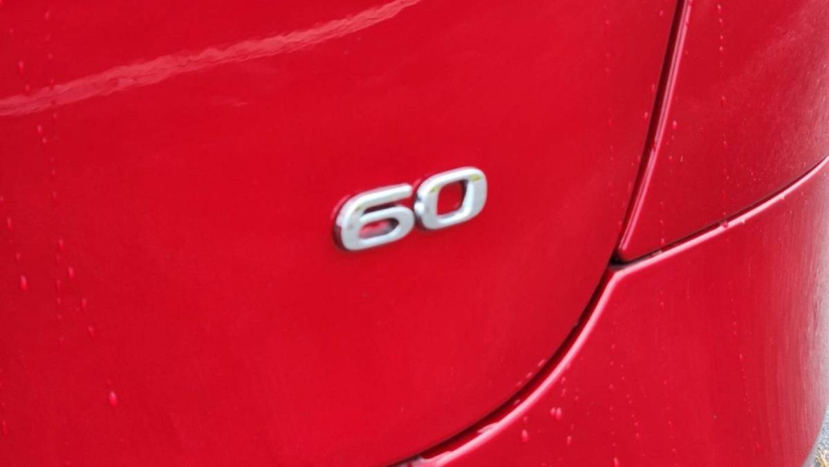 2017 Tesla Model S - Images - 11