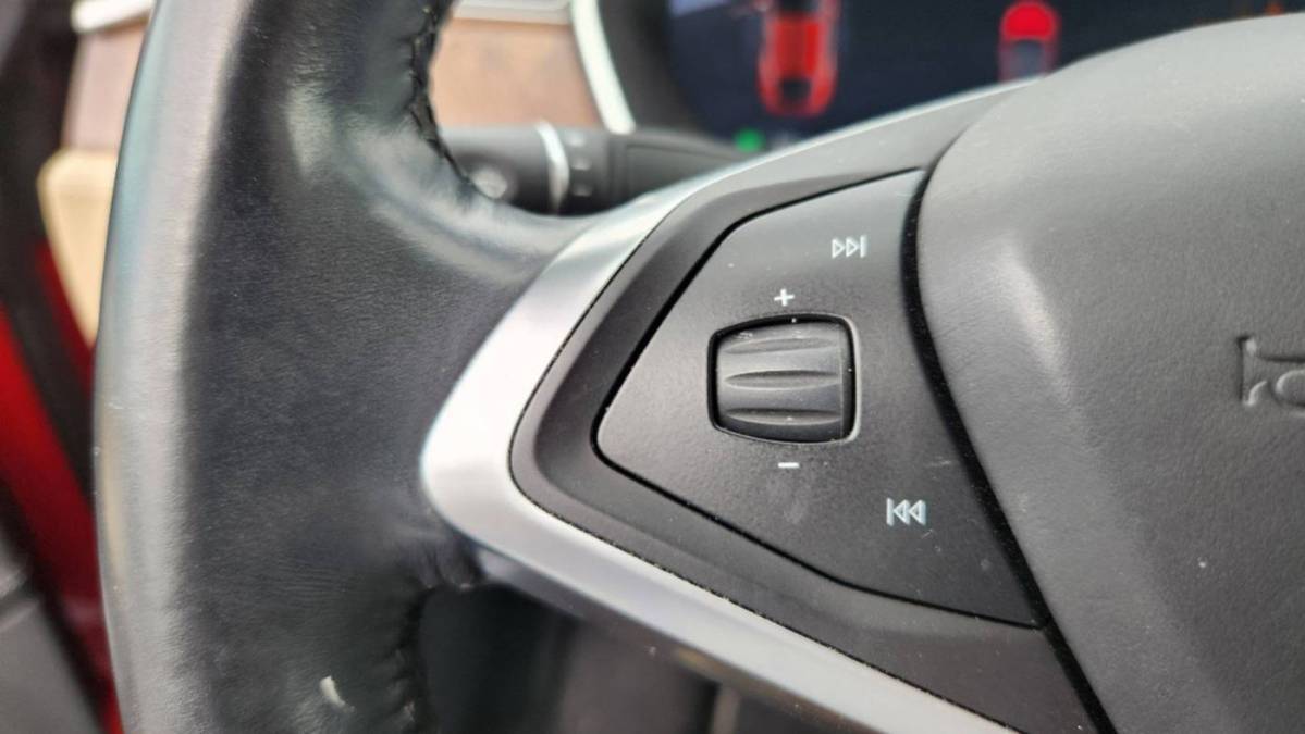 2017 Tesla Model S - Images - 26