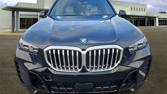 2025 BMW X5 5UX43EU04S9Z71337