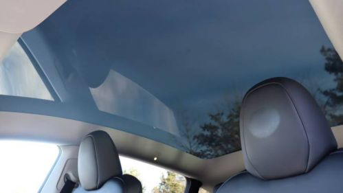 2023 Tesla Model Y 7SAYGDEF7PF863329