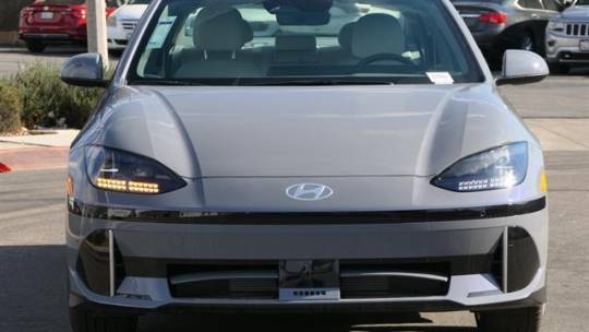 2025 Hyundai IONIQ 6 KMHM34AA2SA092003