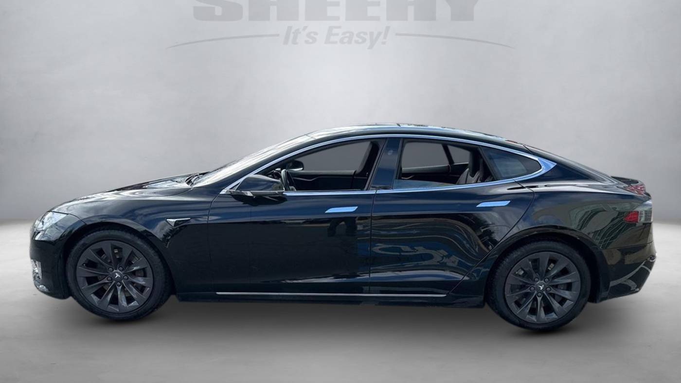 2018 Tesla Model S 5YJSA1E21JF283436