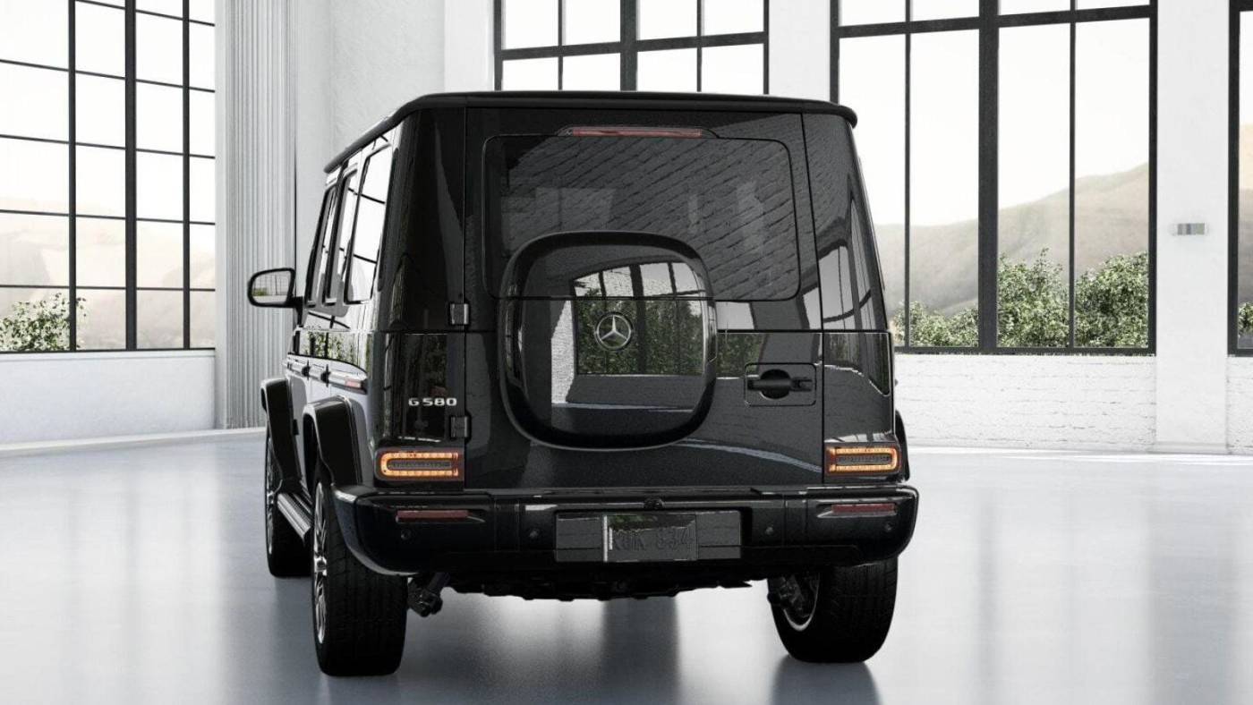 2025 Mercedes Electric G-Class W1NWM0AB6SX023560