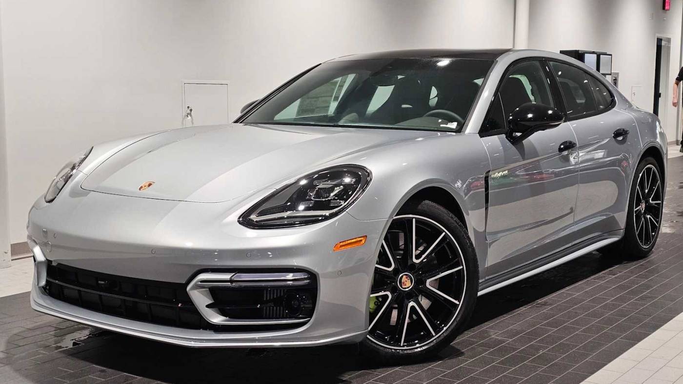 2023 Porsche Panamera WP0AK2A74PL132158