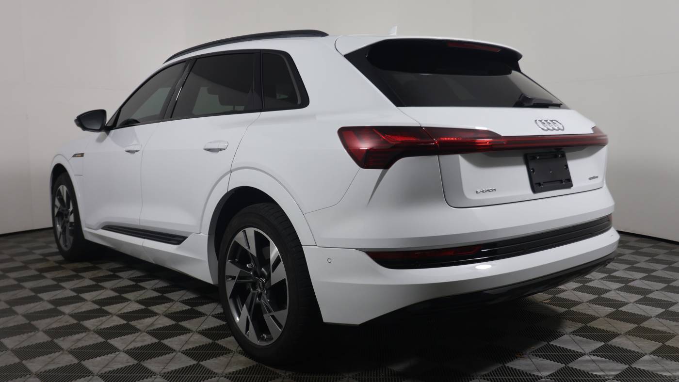 2022 Audi e-tron WA1AAAGE5NB011851